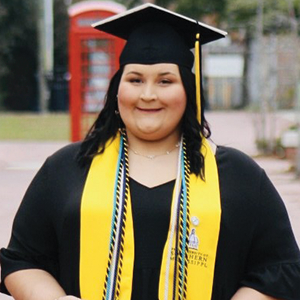Ashleigh Nieves - 300x300