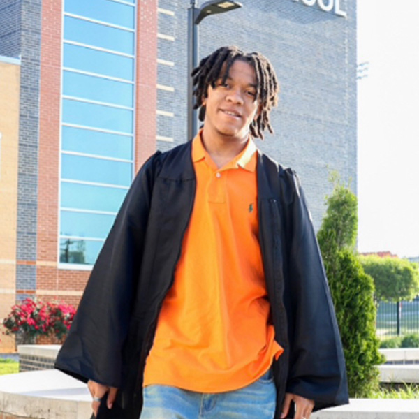 Johnathan Newsome - IMG_1118 - 600x600